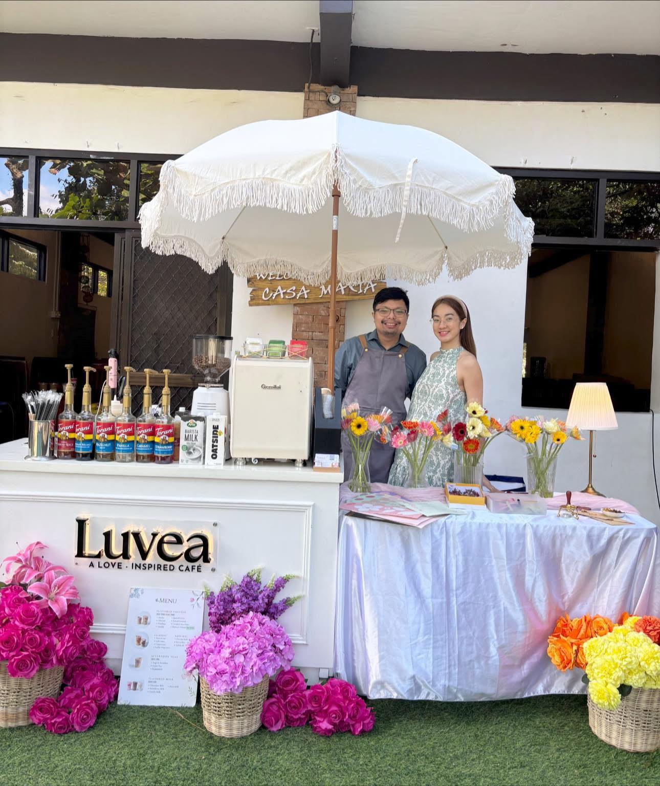 Founders at the Luvea bar at Casa Macia